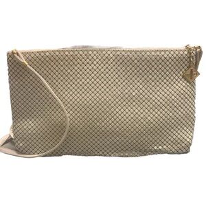 VINTAGE Crossbody Bag Whiting and Davis Cream/Beige Metal Metallic Elegant Mesh